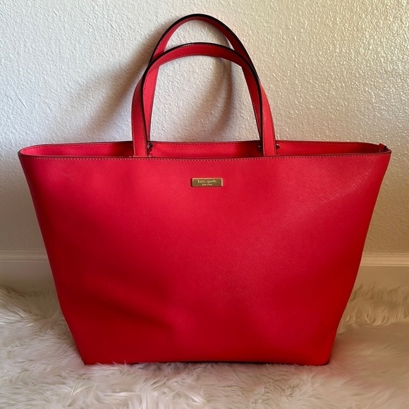 kate spade Handbags - Kate Spade Cedar Street Large Harmony Tote